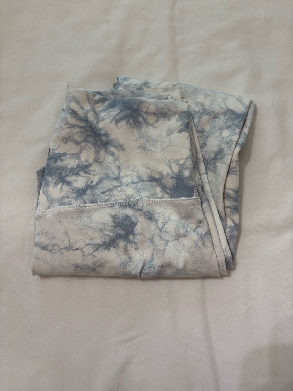 lululemon athletica Women's Tie-Dye Leggings - Light Blue & White